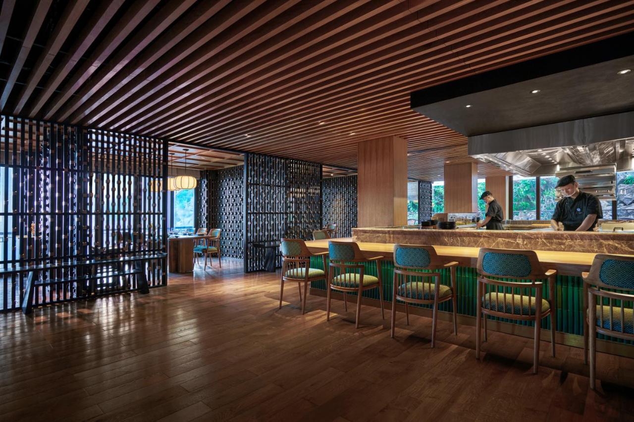 Hotel Perle D'Orient Cat Ba - Mgallery Chan Chau Exterior foto Sushi Bar