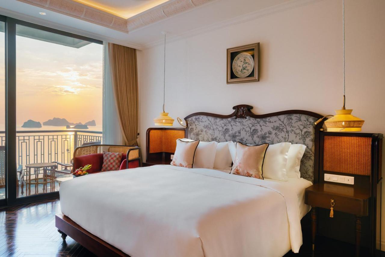 Hotel Perle D'Orient Cat Ba - Mgallery Chan Chau Exterior foto Deluxe Ocean View