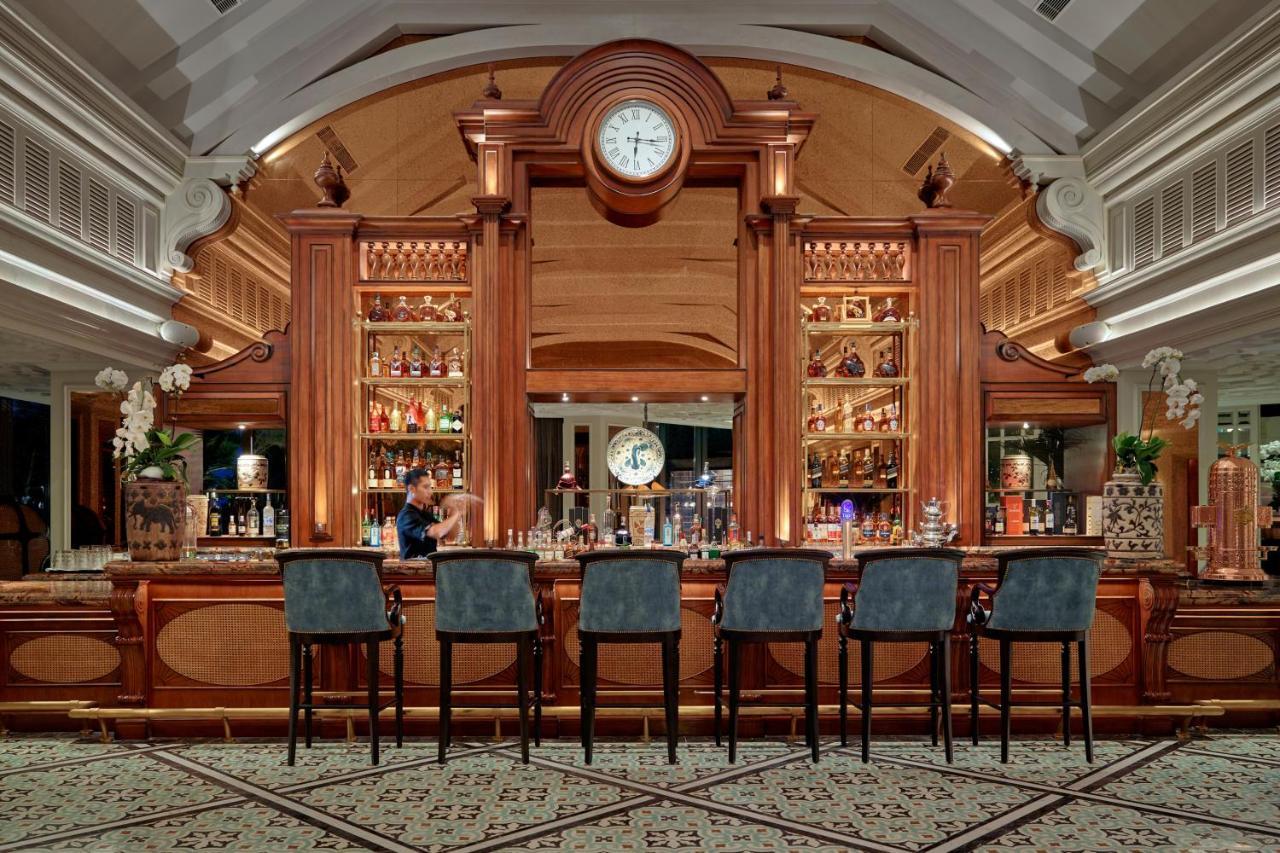 Hotel Perle D'Orient Cat Ba - Mgallery Chan Chau Exterior foto The bar at the lobby